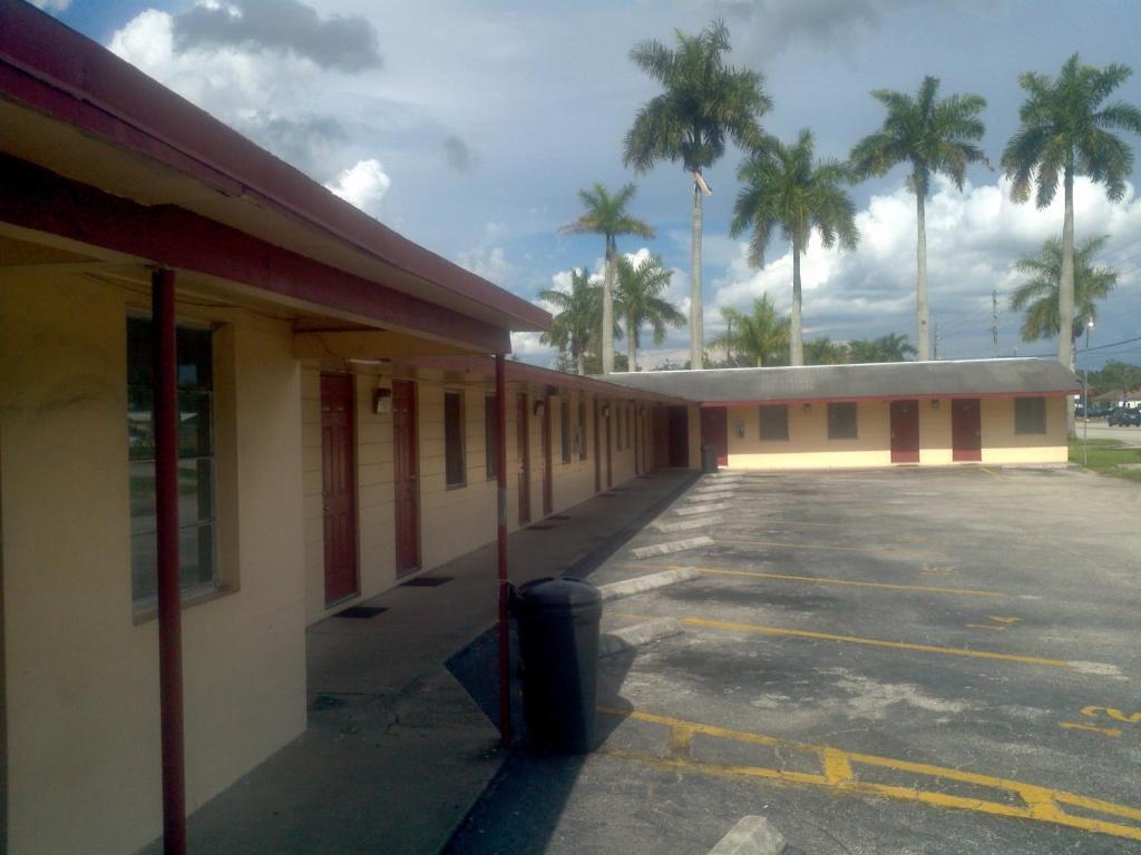 Palm City Motel Fort Myers Buitenkant foto